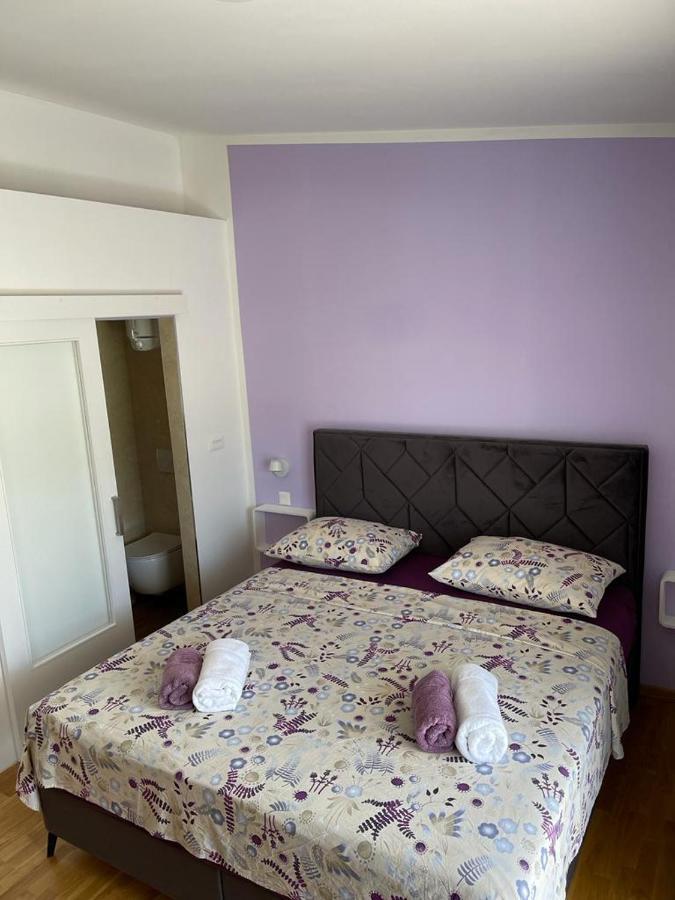Apartman Nature Zvecanje Luaran gambar